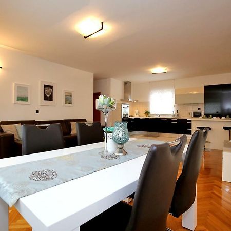 City Gallery Apartment Zadar Luaran gambar